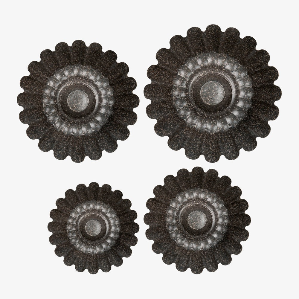 Set of 4 daisy cake moulds in non-stick aluminium, Ø 24/28/32/36 cm Happy Stone – photo 2