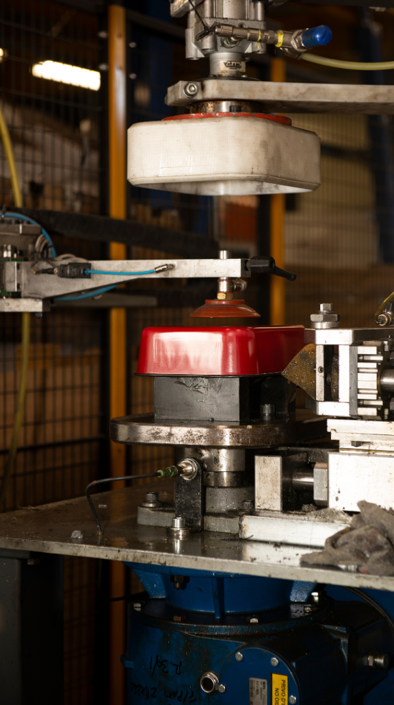 Stampaggio, Trancio, Bordatrice