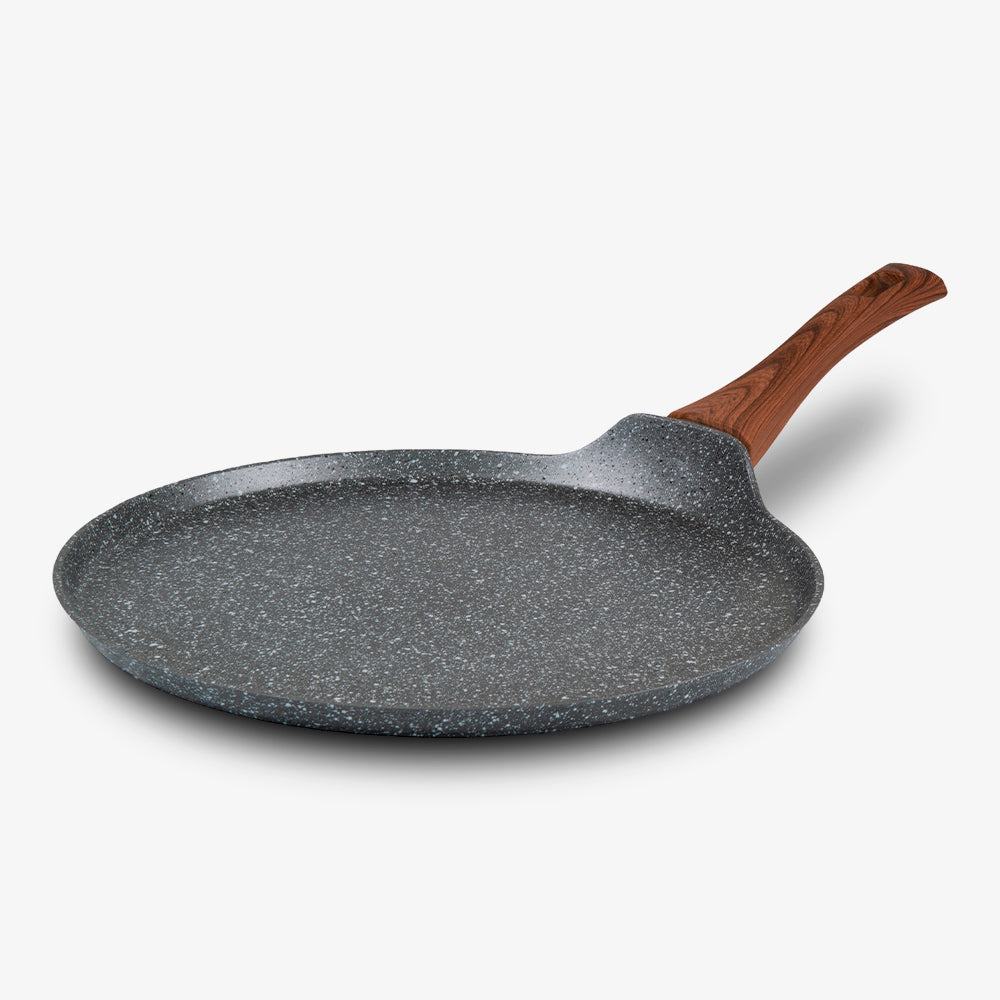 Induction plate with extra-resistant high thickness