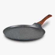 Induction plate with extra-resistant high thickness