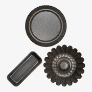 Set of 3 baking tins: tart tin, loaf tin and “furbo” daisy cake tin – photo 1