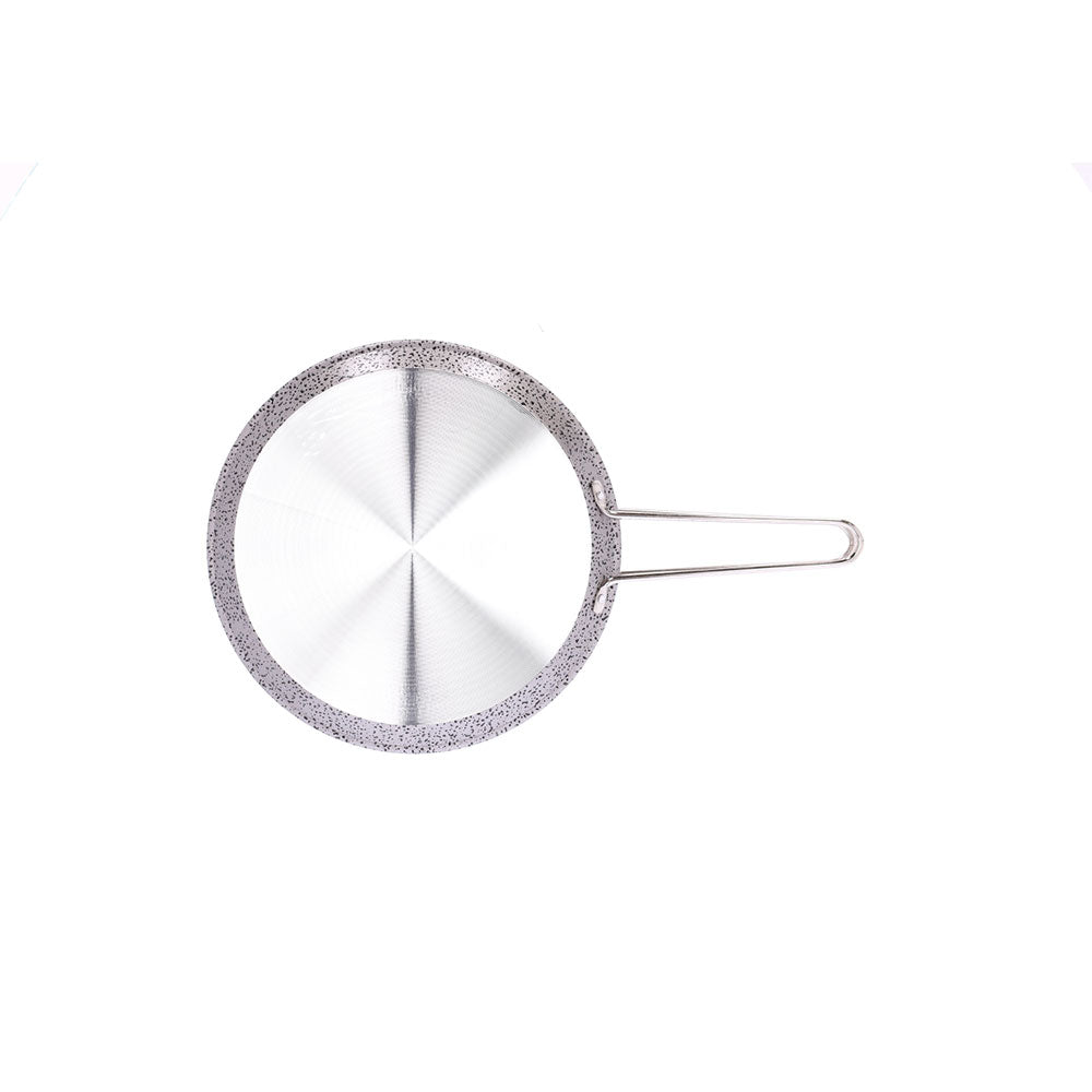 Non-stick omelette pan, easy to handle, PFOA-free, scratch-resistant aluminum, practical, fast cooking, made in Italy